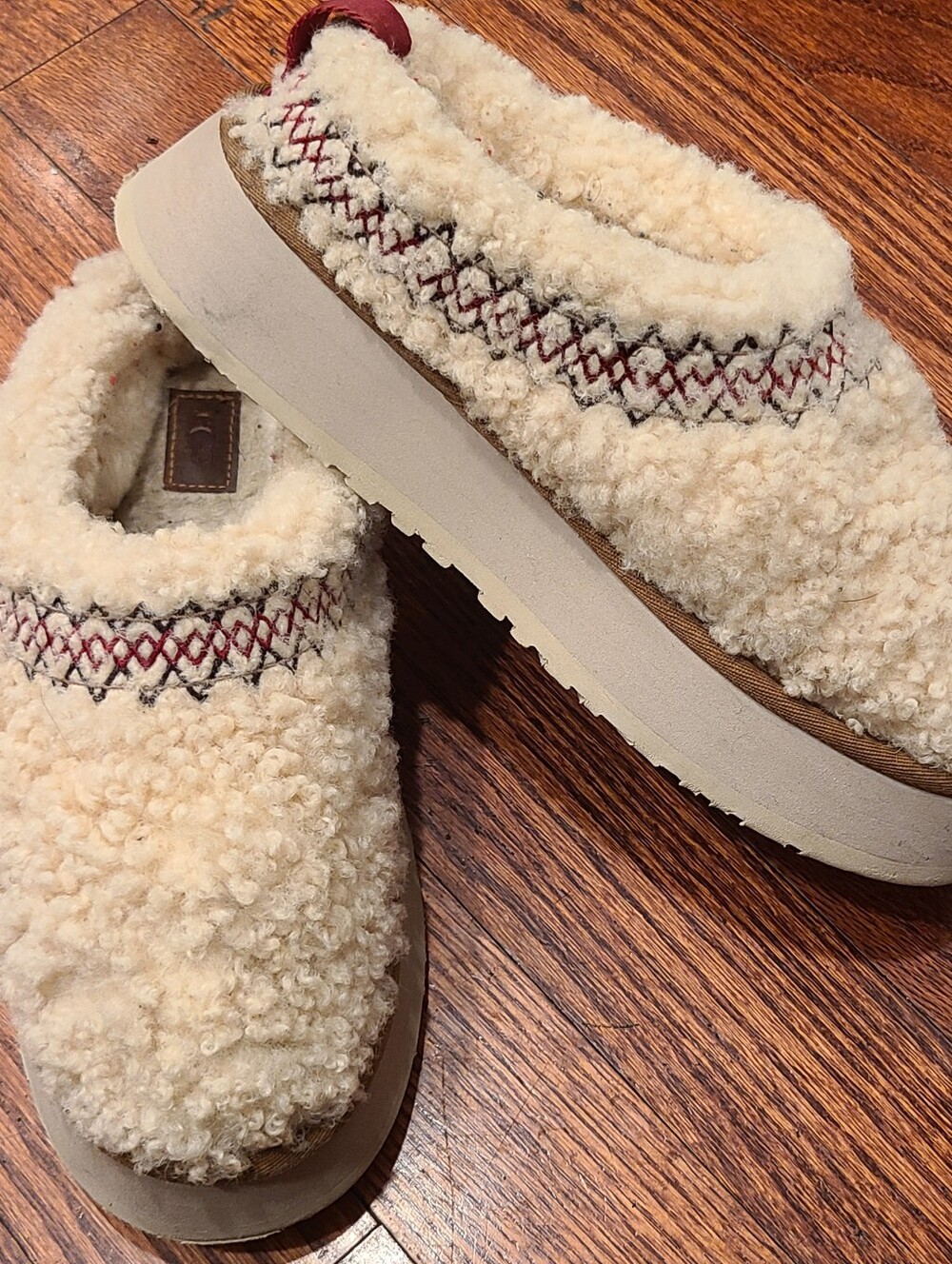 UGG Tazz Sherpa Sz 9 Cottagecore Cozycore Cabincore